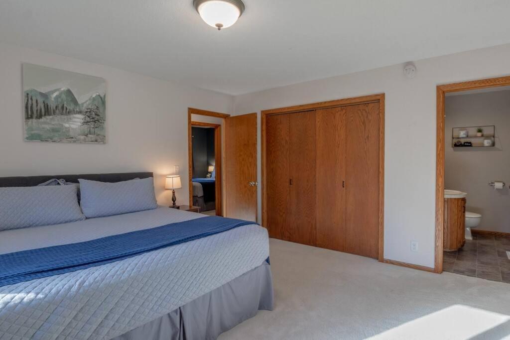 Family Home W/ 2 King, 2 Queen Beds + Game Room 伯米吉 外观 照片