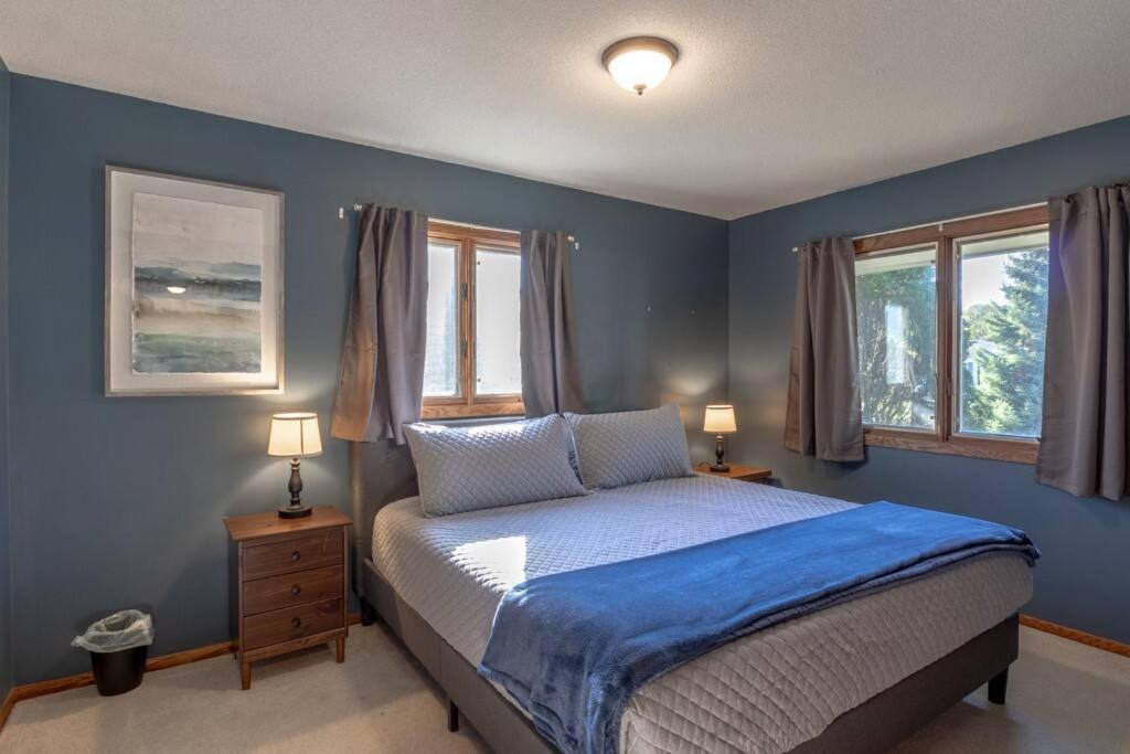 Family Home W/ 2 King, 2 Queen Beds + Game Room 伯米吉 外观 照片